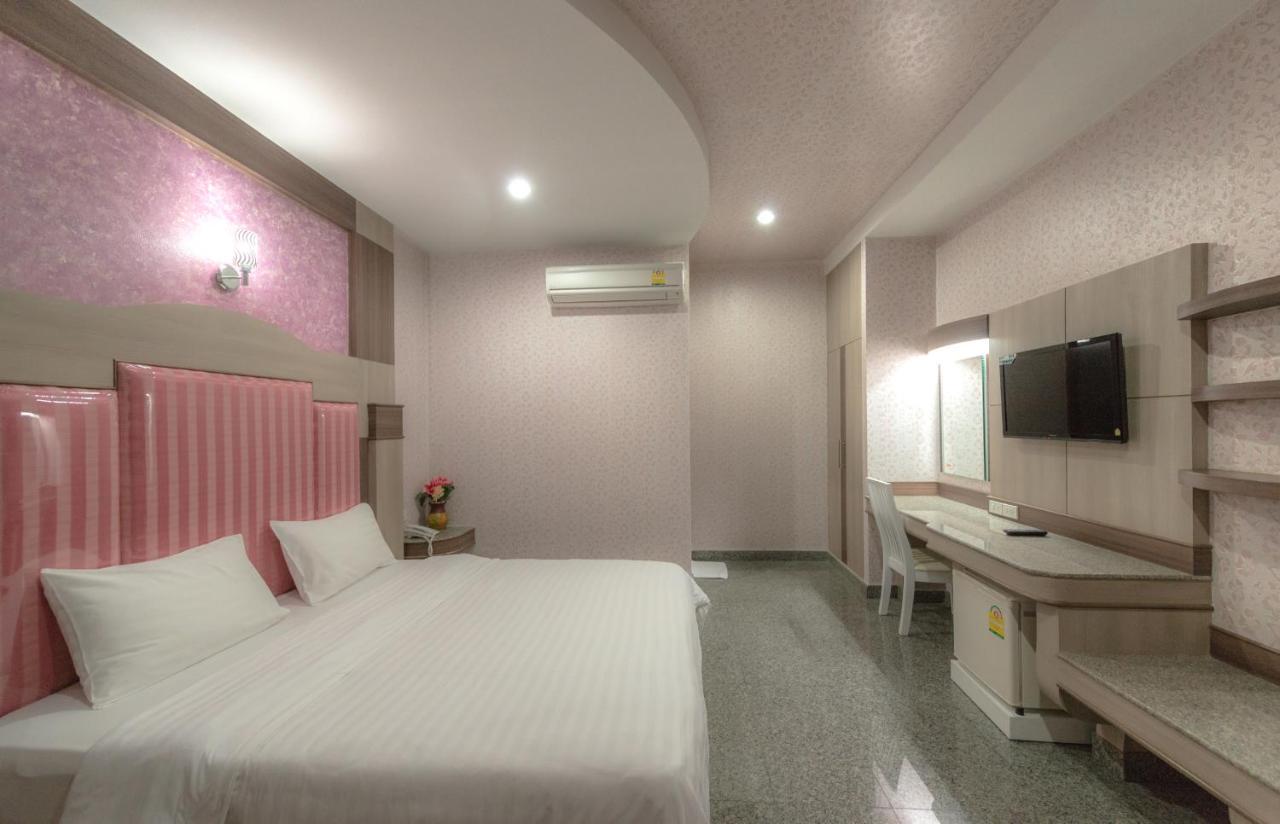 Martina Hotel Сурин Екстериор снимка