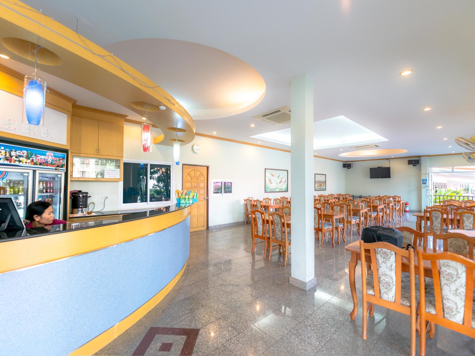 Martina Hotel Сурин Екстериор снимка
